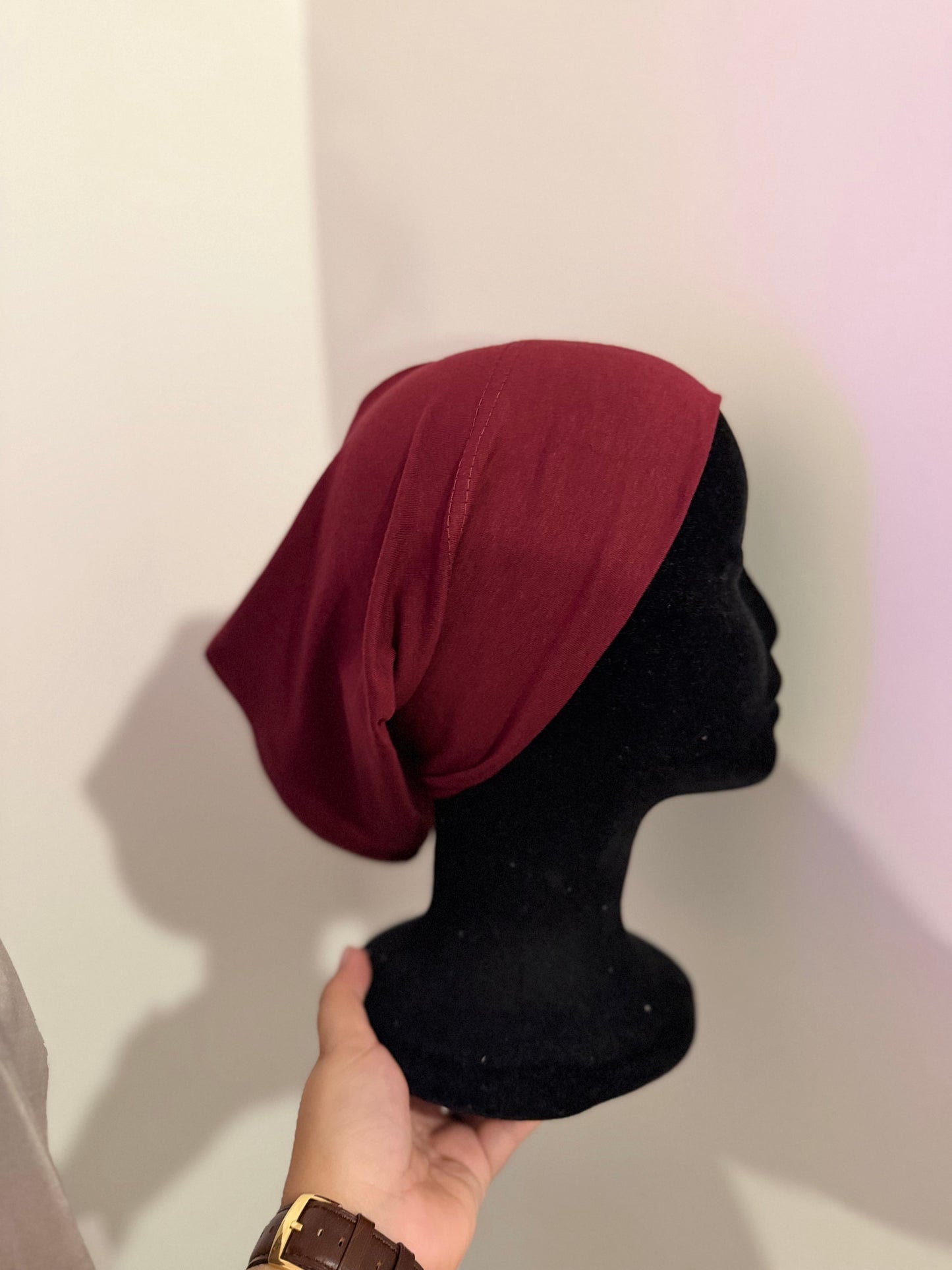 Bonnet tube sous hijab en coton : Confort, tenue & respirabilité