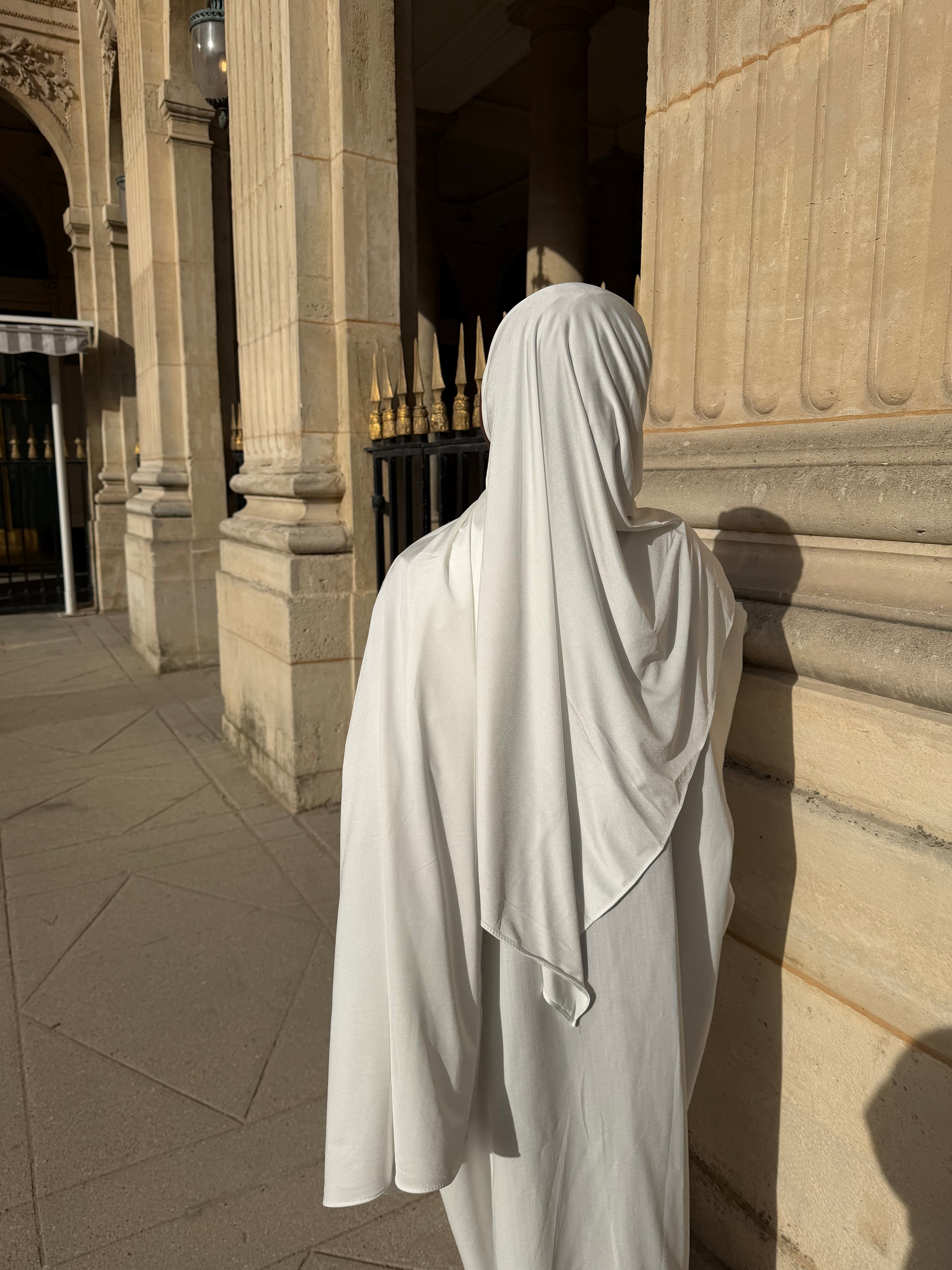 Satiné Enfilé - Hijab Prêt-à-Porter en Jersey Premium Satiné - RONIZZ