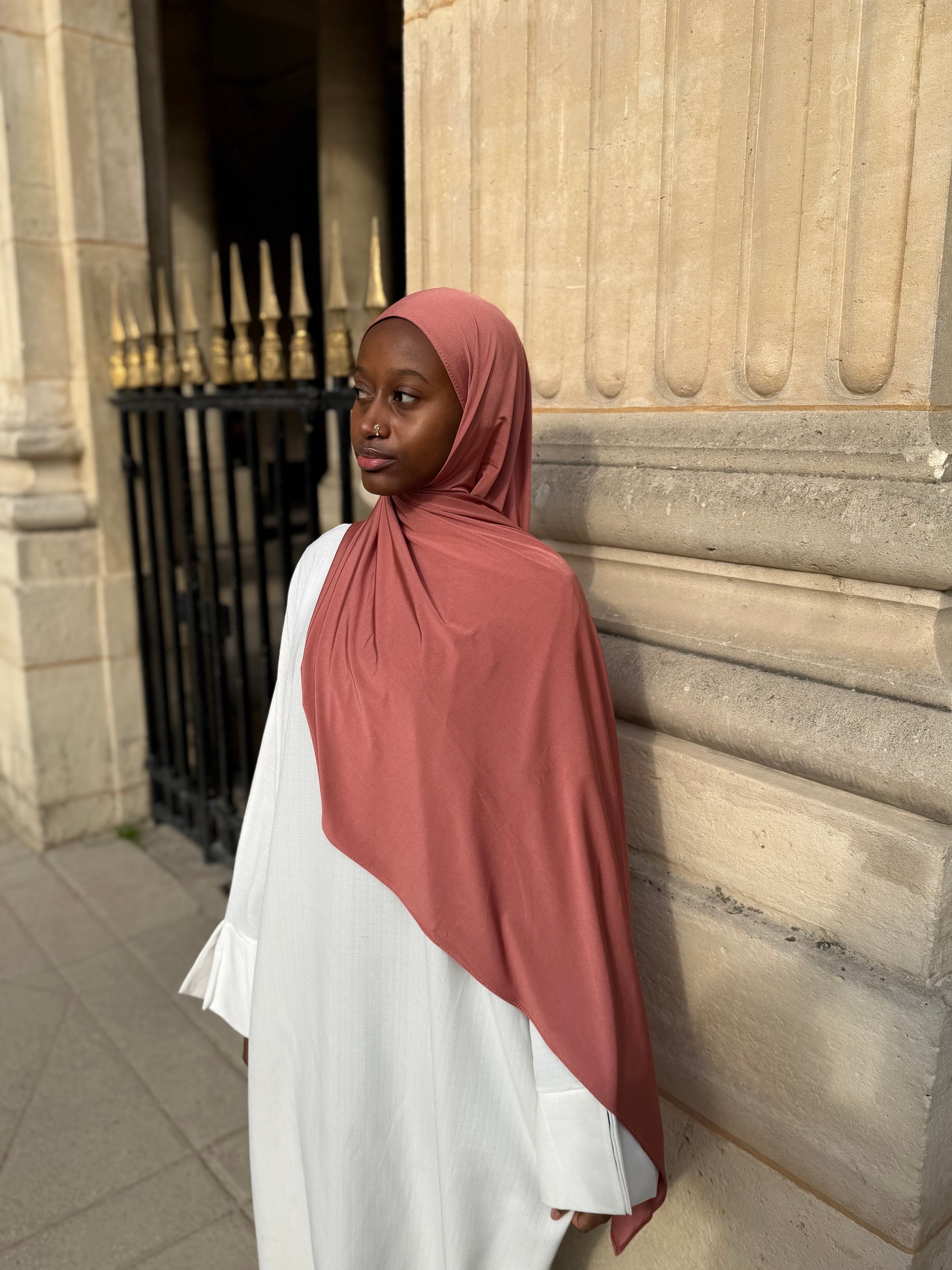 Satiné Enfilé - Hijab Prêt-à-Porter en Jersey Premium Satiné - RONIZZ