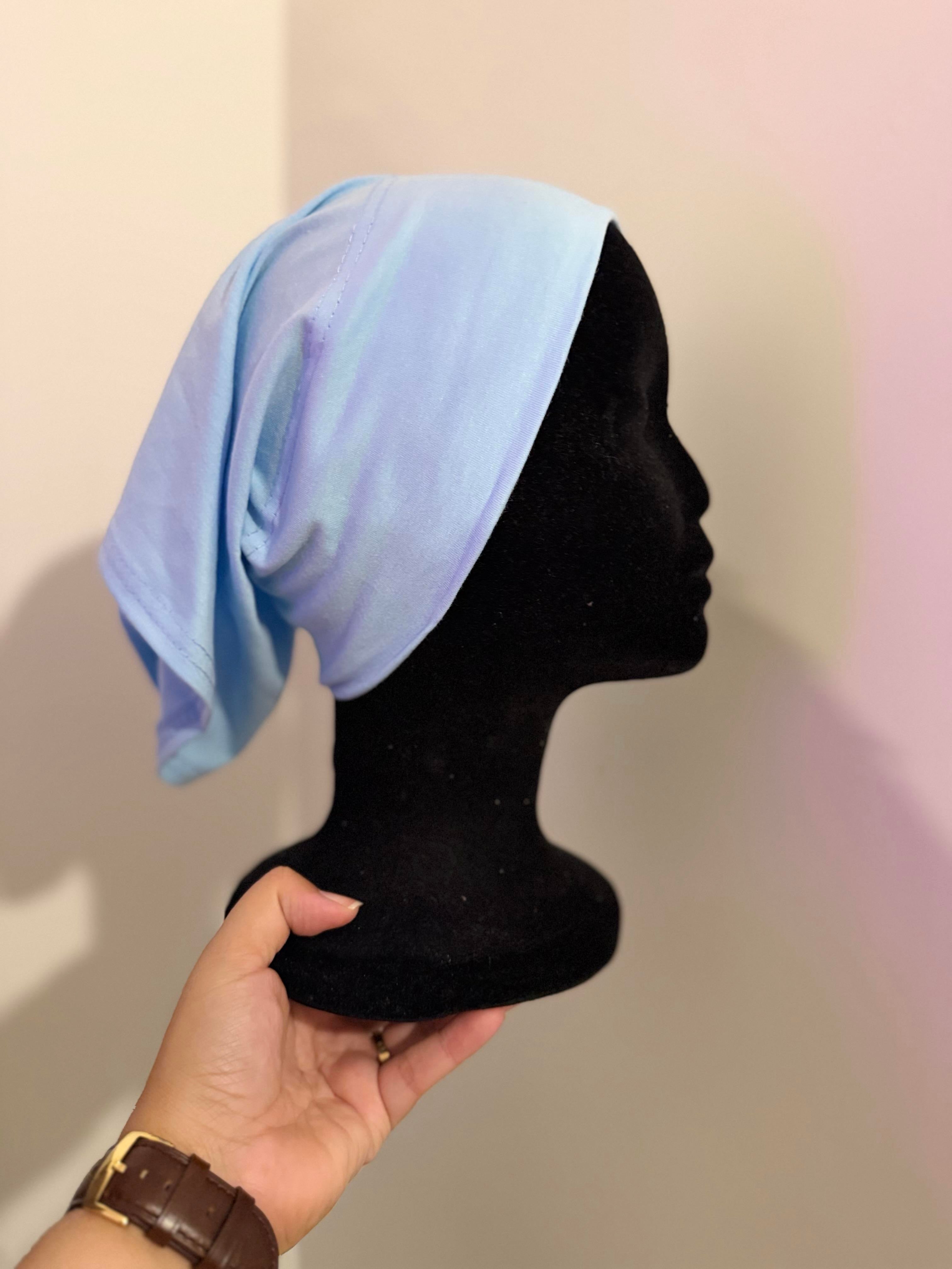 Bonne sous hijab coton bleu ciel