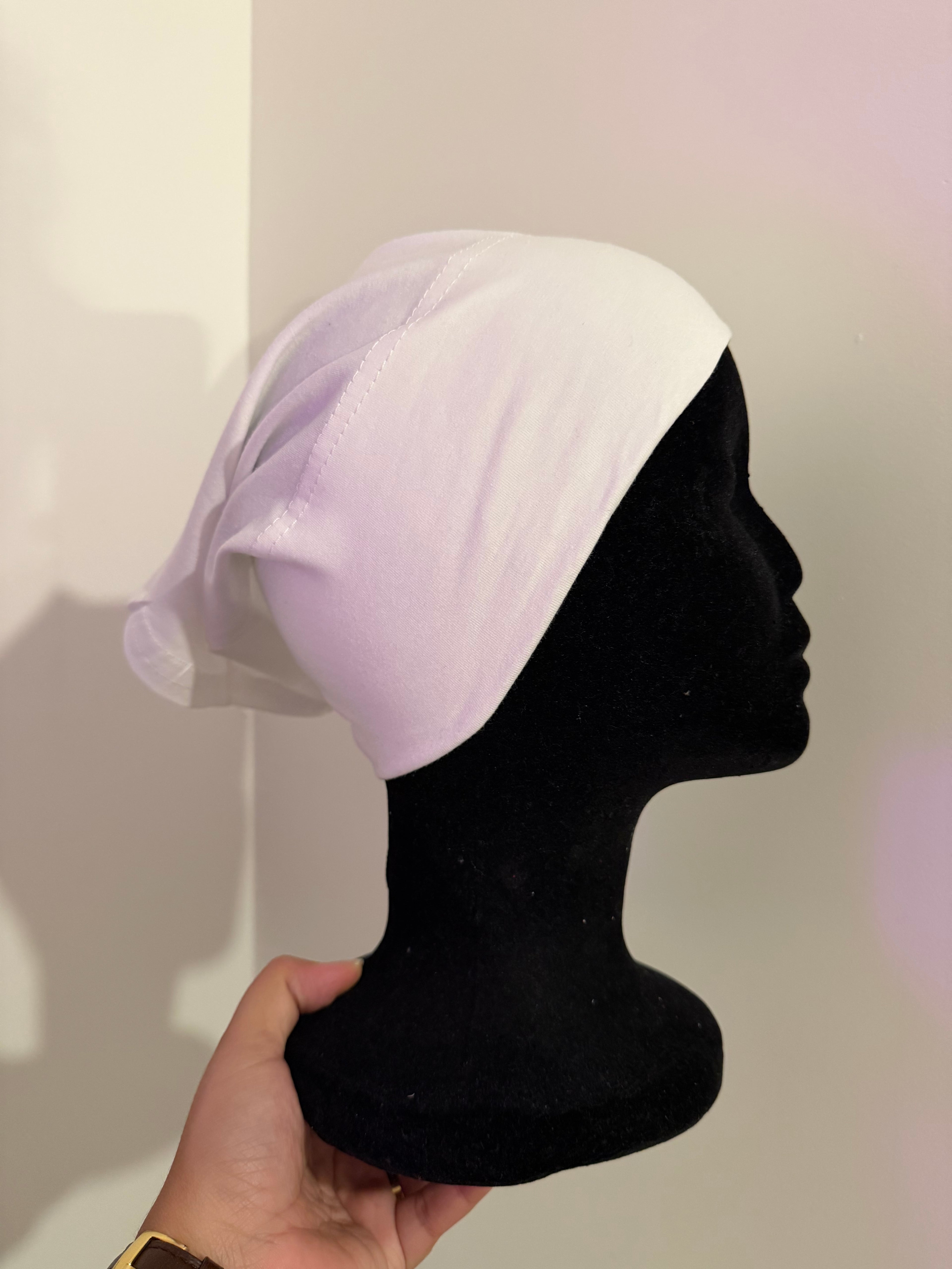 Bonnet tube sous hijab en coton : Confort, tenue & respirabilité