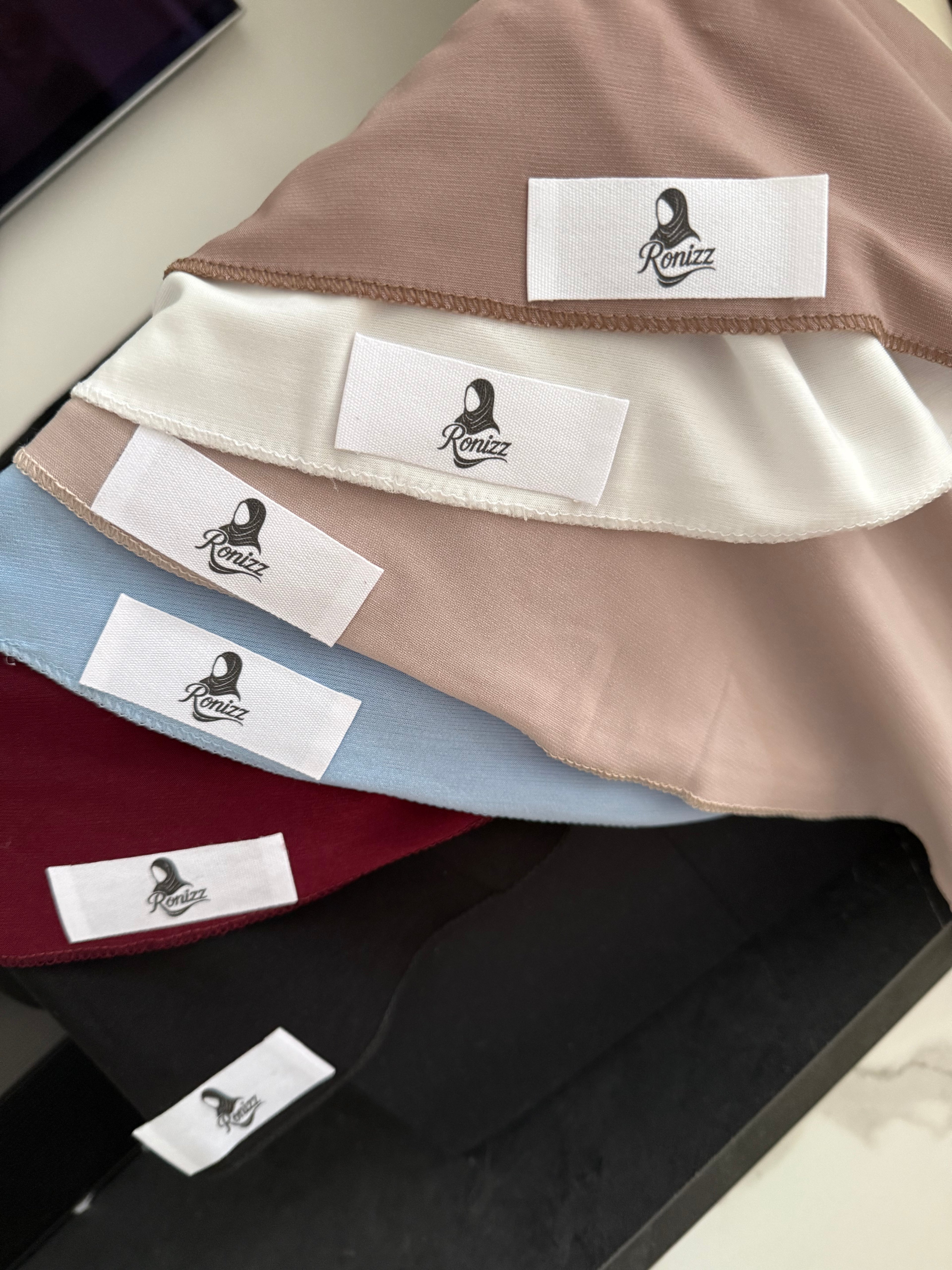 Hijab à enfilé CAGOULE Neora – Jersey Premium léger