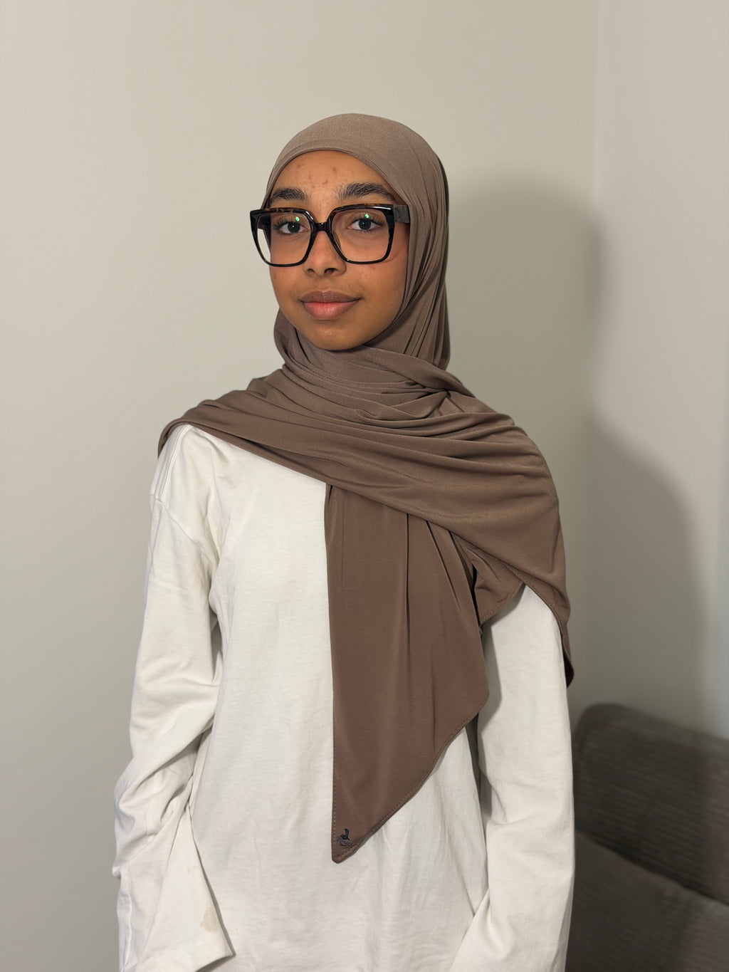 Hijab triangle jersey premium taupe Ronizz 