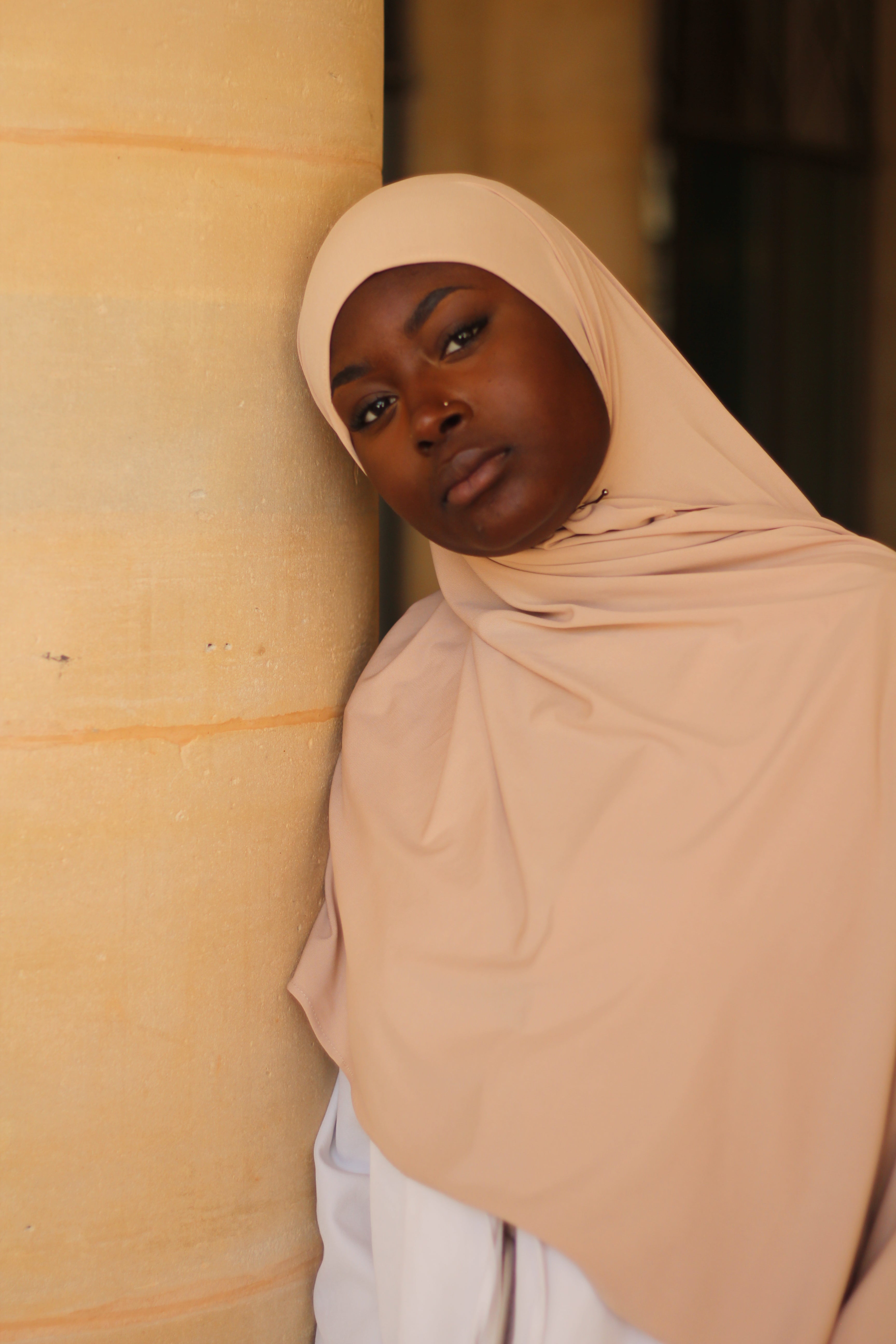 Châle Luxe Céleste en jersey premium opaque, porté style classique, fabriqué en France